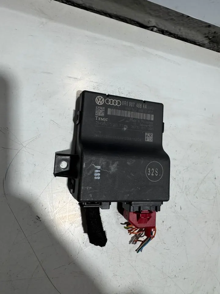 Audi A4 A5 8T 8K Diagnose Gateway Steuergerät 8R0907468AA – Bild 3