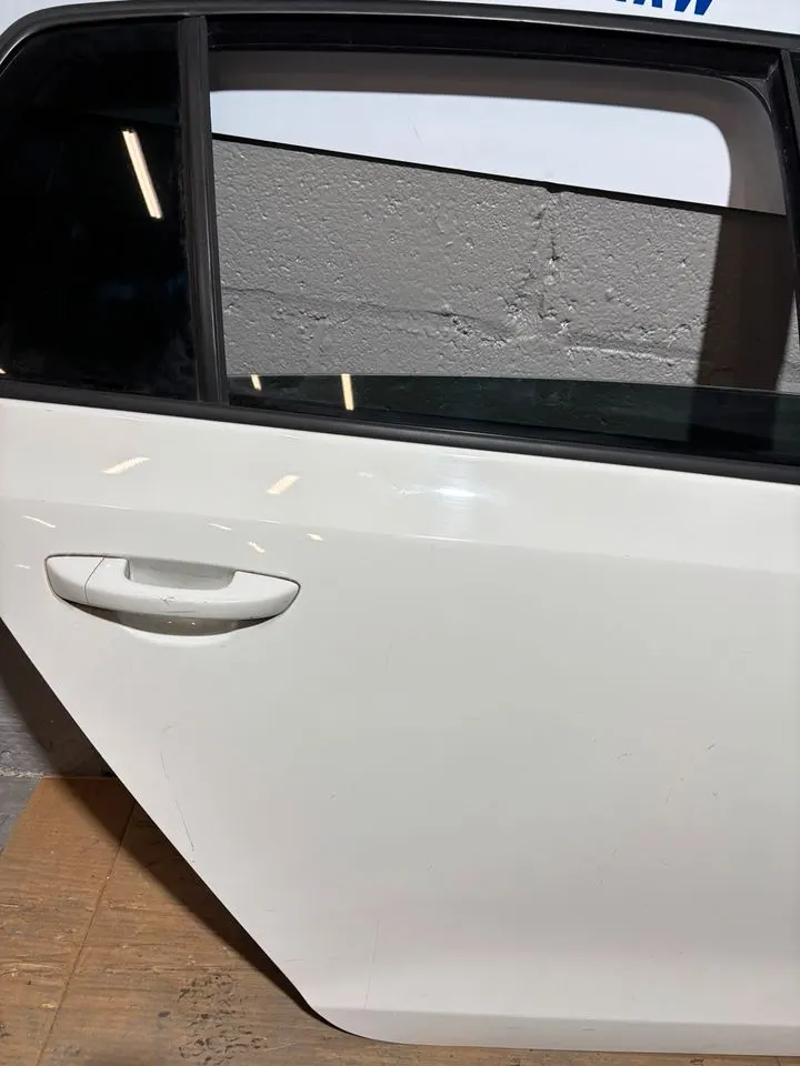 VW Golf 6 VI Limousine Tür Hinten Rechts KOMPLETT LB9A – Bild 5