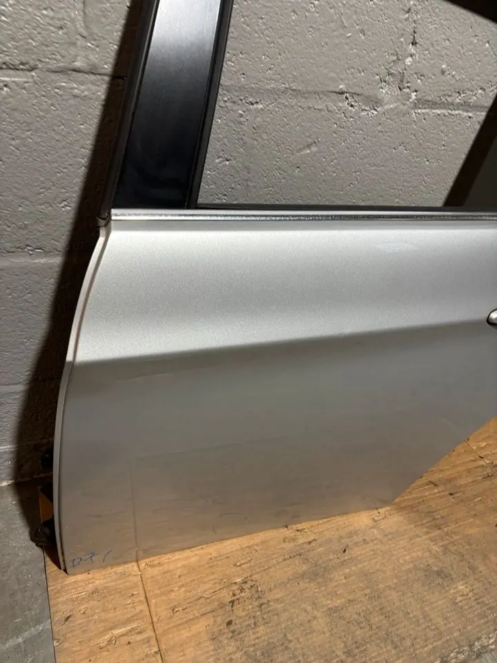 BMW 3er E91 Touring Tür Hinten Links Komplett 354 TitanSilber – Bild 3
