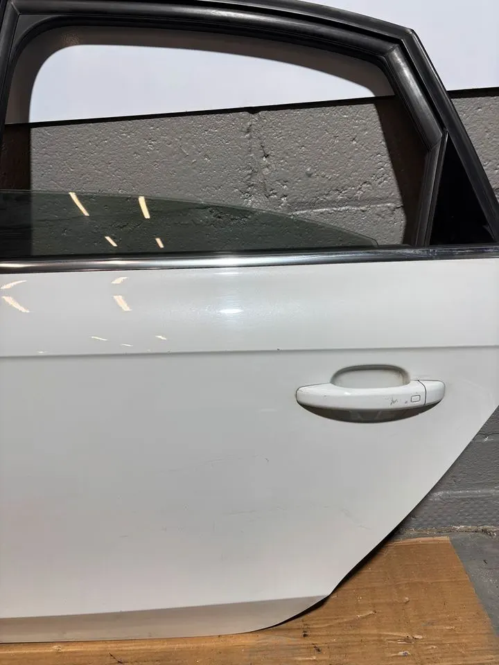 Audi A4 B8 8K Limousine Tür Hinten Links Komplett LS9R – Bild 6