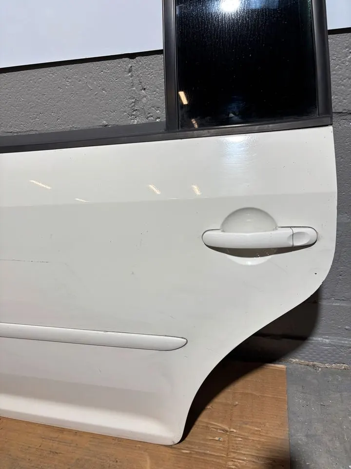 VW Touran 1T 1T1 1T2 1T3 Tür Hinten Links KOMPLETT LB9A – Bild 7