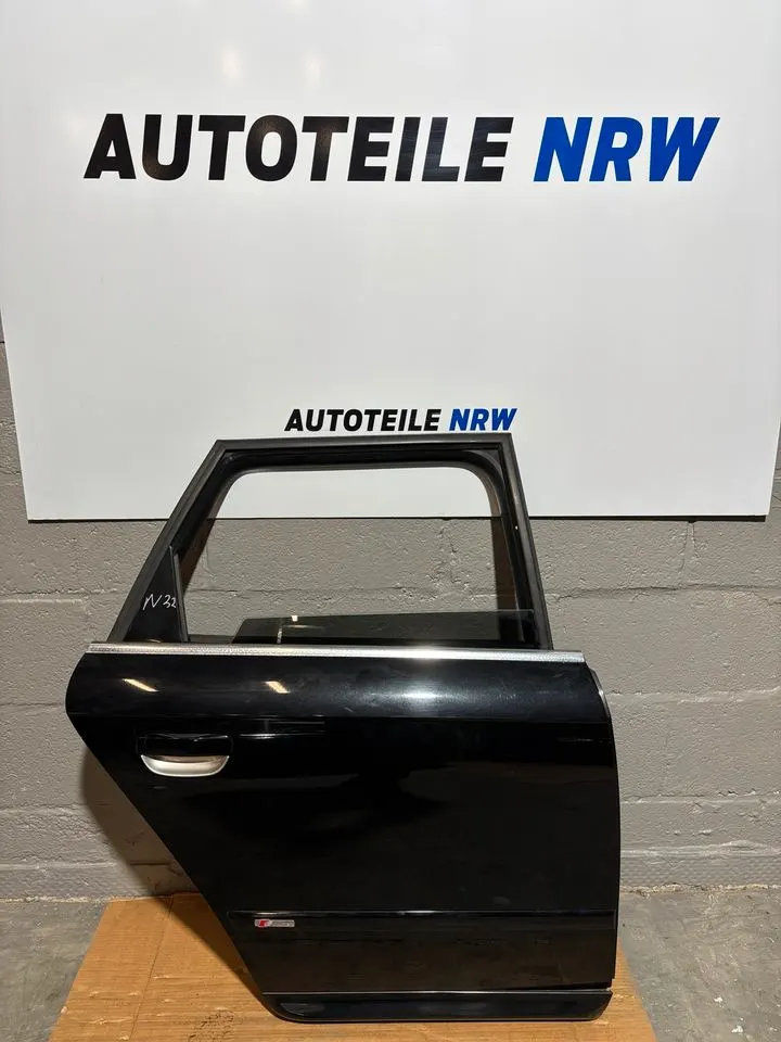Audi A4 8E B7 Avant Tür Hinten Rechts Komplett LZ9Y – Bild 1