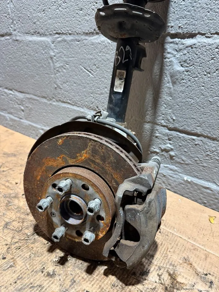 VW Golf 7 VII Touran 5T Achsschenkel Bremssattel Vorne Rechts – Bild 4