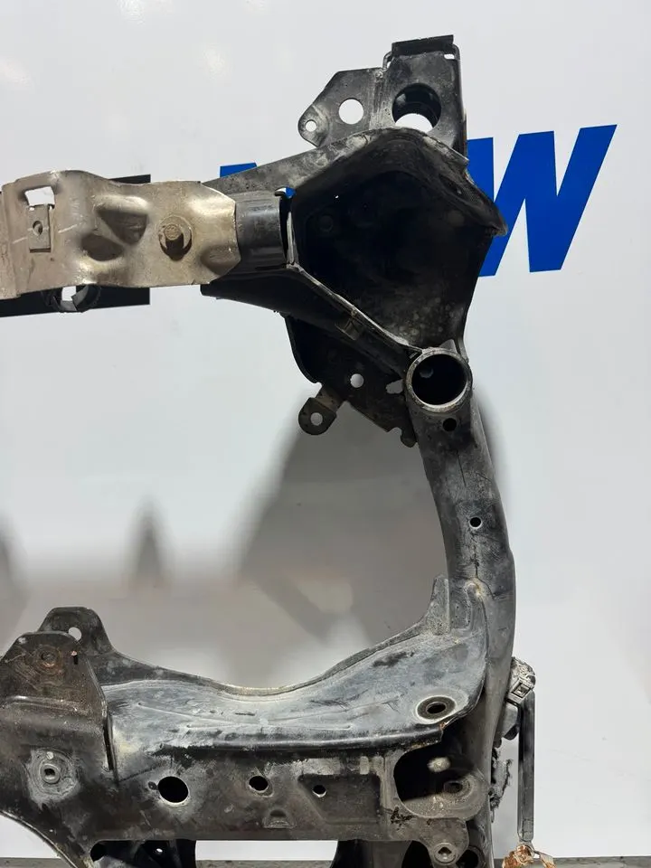 BMW 1er 3er F20 F30 F31 Vorderachse Achse Träger Vorne 6872118 – Bild 5