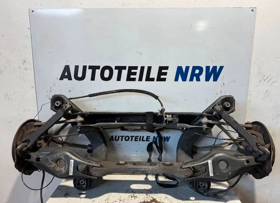 Mercedes C-Klasse W204 S204 Hinterachse Achse Träger Hinten – Bild 1