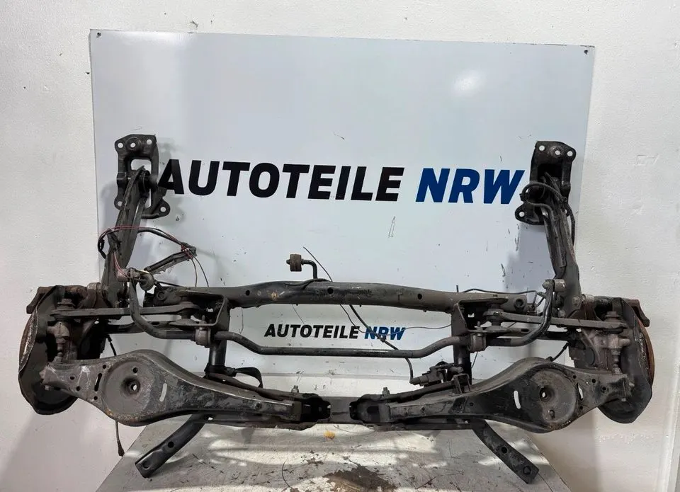 Audi Q3 8U Hinterachse Achse Träger Hinten KOMPLETT – Bild 1