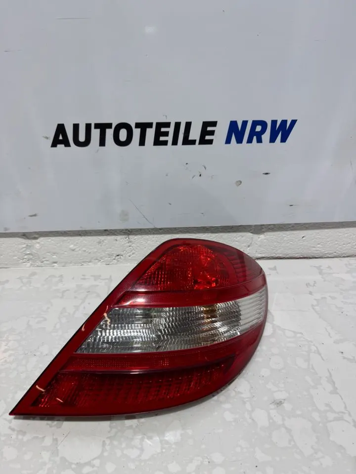 Mercedes SLK R171 Heckleuchte Rückleuchte Leuchte Hinten Rechts – Bild 1