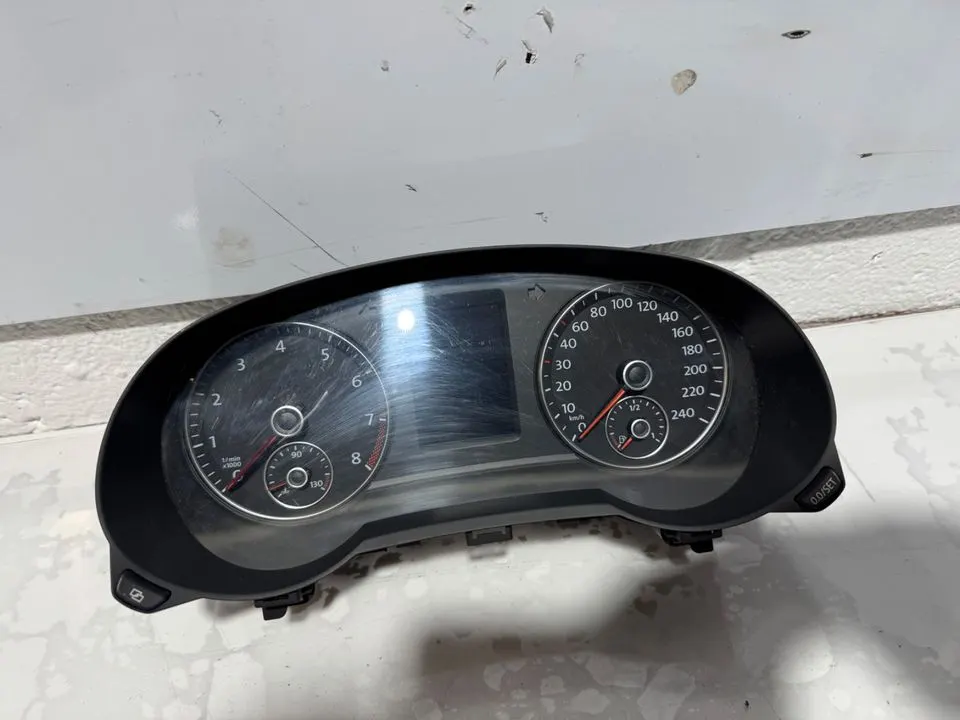 VW Sharan 7N Tacho Tachometer Kombiinstrument 7N0920860D – Bild 6