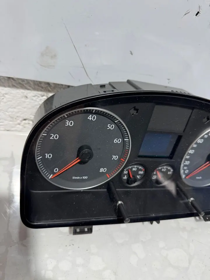 VW Touran 1T2 Tacho Tachometer Kombiinstrument 1T0920864 – Bild 3