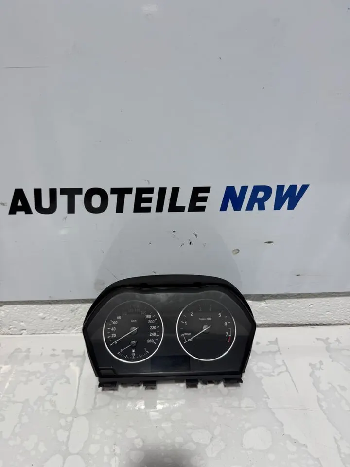 BMW 1er F20 F21 Tacho Tachometer Kombiinstrument 9232891 – Bild 2