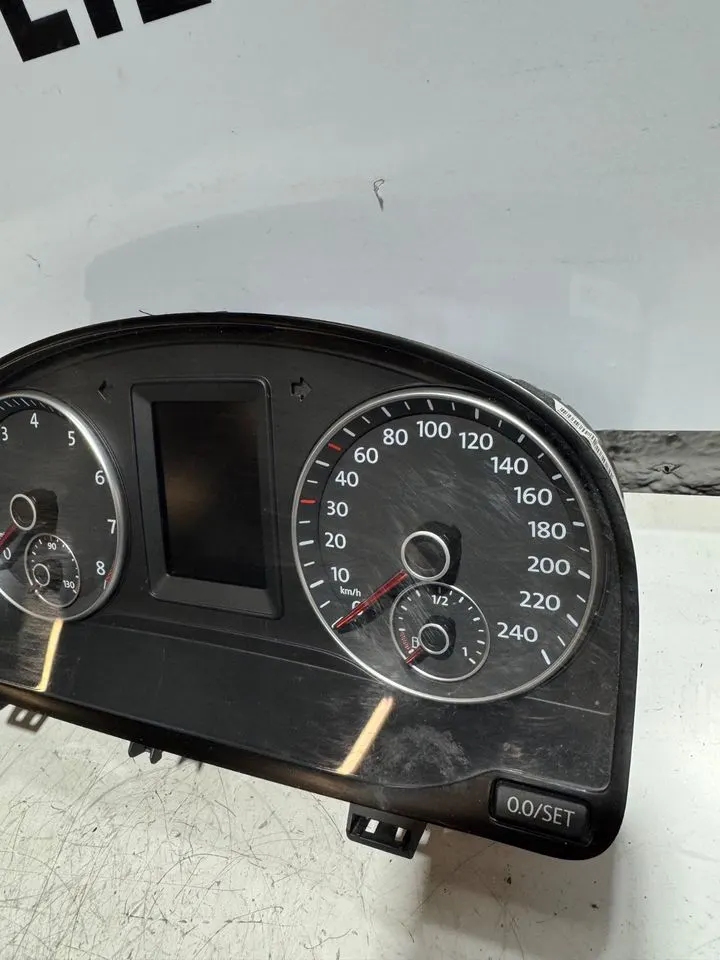 VW Touran 1T3 Tacho Tachometer Kombiinstrument 1T0920865B – Bild 5