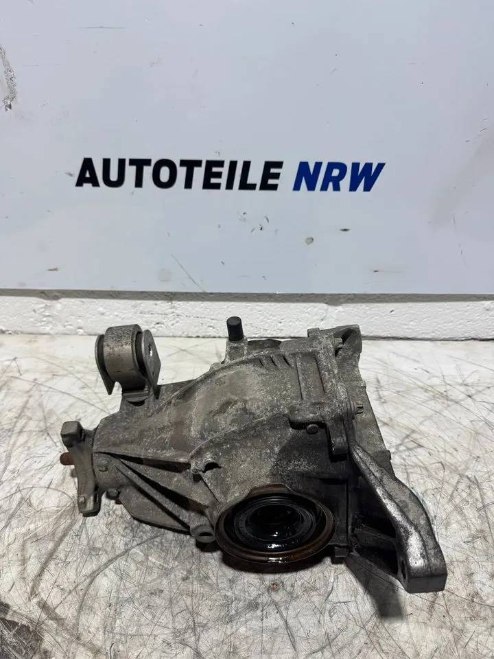 Mercedes C-Klasse W205 S205 Differential Hinten A2053501600 3.067 – Bild 1