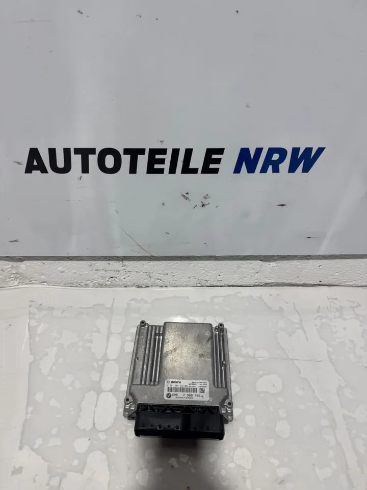 BMW 1er 3er E87 E90 E91 DME Steuergerät Motorsteuergerät 7589705 – Bild 2