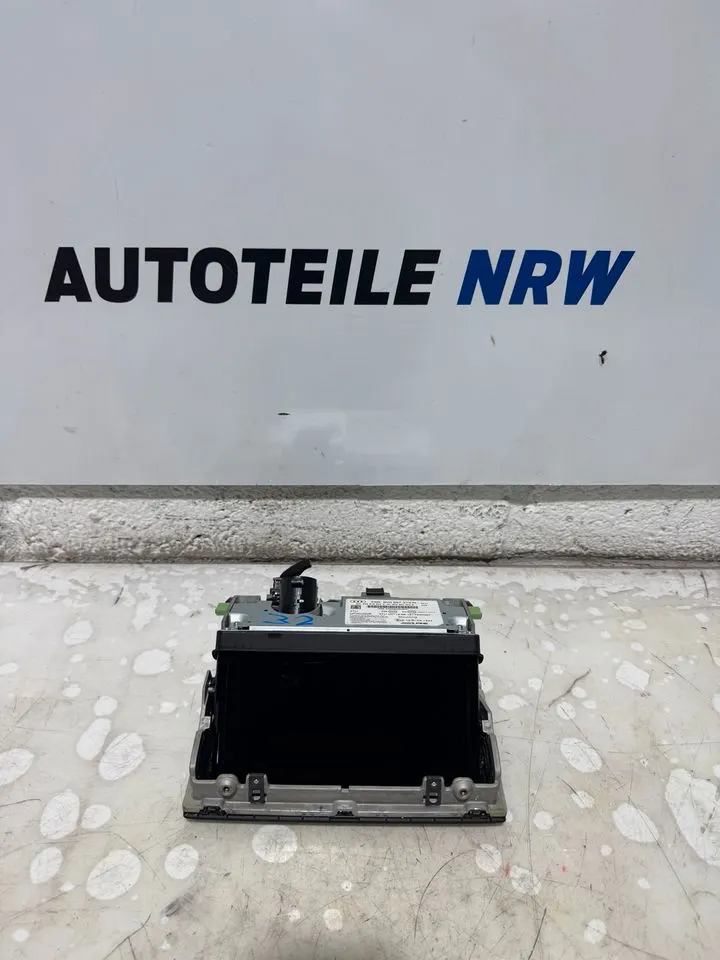 Audi A3 8V MMI Navi Display Bildschirm Monitor 8V0857273N – Bild 1