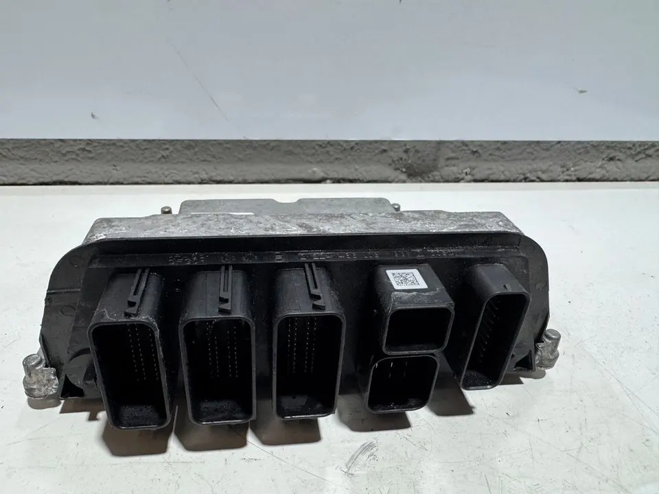 BMW X1 F48 F49 Steuergerät Motorsteuergerät DME ECU 8489653 – Bild 5