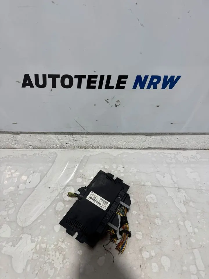 BMW 3er E89 E90 E92 E93 Steuergerät Fußraummodul 9204536 9204539 – Bild 2