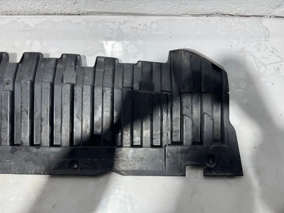 Audi A5 8T 8F B8 Unterboden Ladekantenschutzleiste 8T0807233A – Bild 7