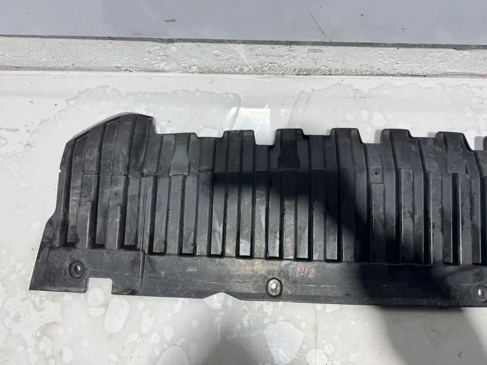 Audi A5 8T 8F B8 Unterboden Ladekantenschutzleiste 8T0807233A – Bild 8
