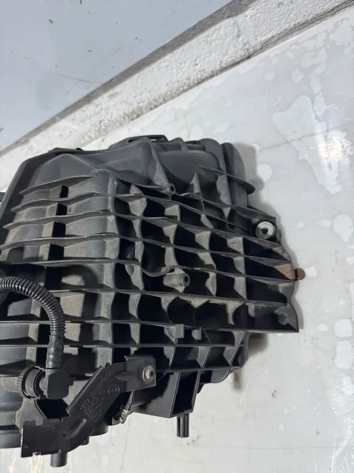 BMW 1er 3er E87 E90 E91 E92 E93 N43 Ansaugbrücke 7561389 – Bild 3