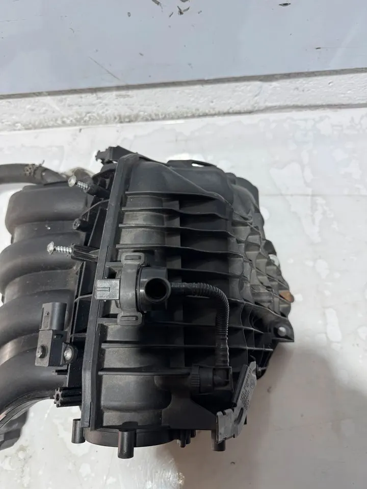 BMW 1er 3er E87 E90 E91 E92 E93 N43 Ansaugbrücke 7561389 – Bild 4