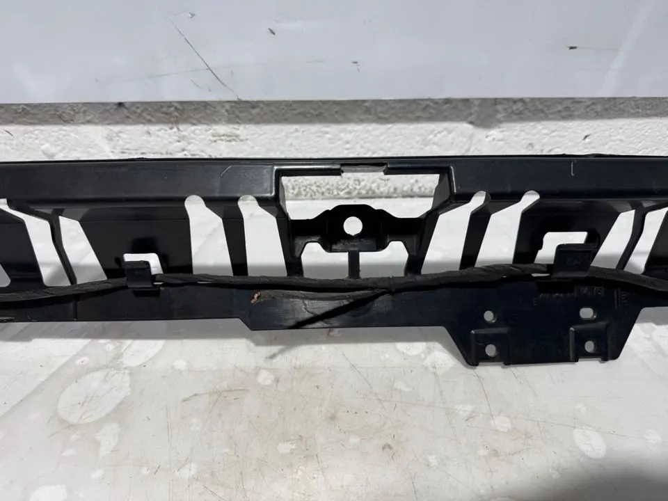 BMW 1er F20 F21 Stoßstangen Halter Träger Aufnahme Hinten 7240953 – Bild 2