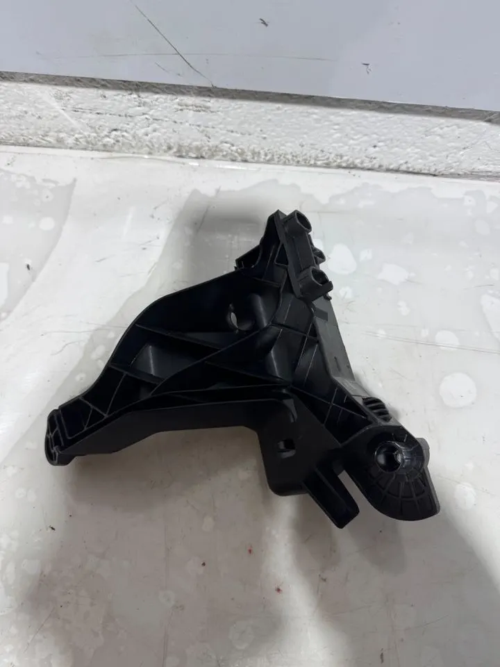 Mercedes SLK R171 Halterung Trennwand A1719630214 A1719630114 – Bild 5