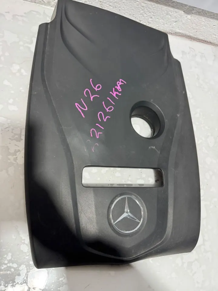Mercedes C-Klasse W205 S205 Abdeckung Motorabdeckung A2740160900 – Bild 6