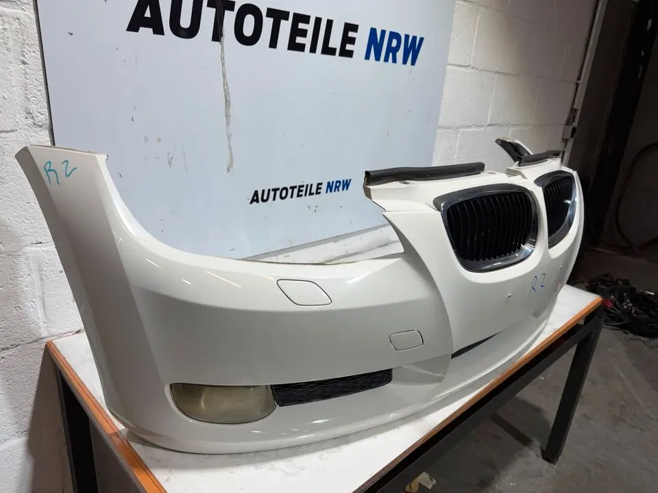 BMW 3er E92 E93 Stoßfänger Stoßstange Vorne 300 – Bild 7