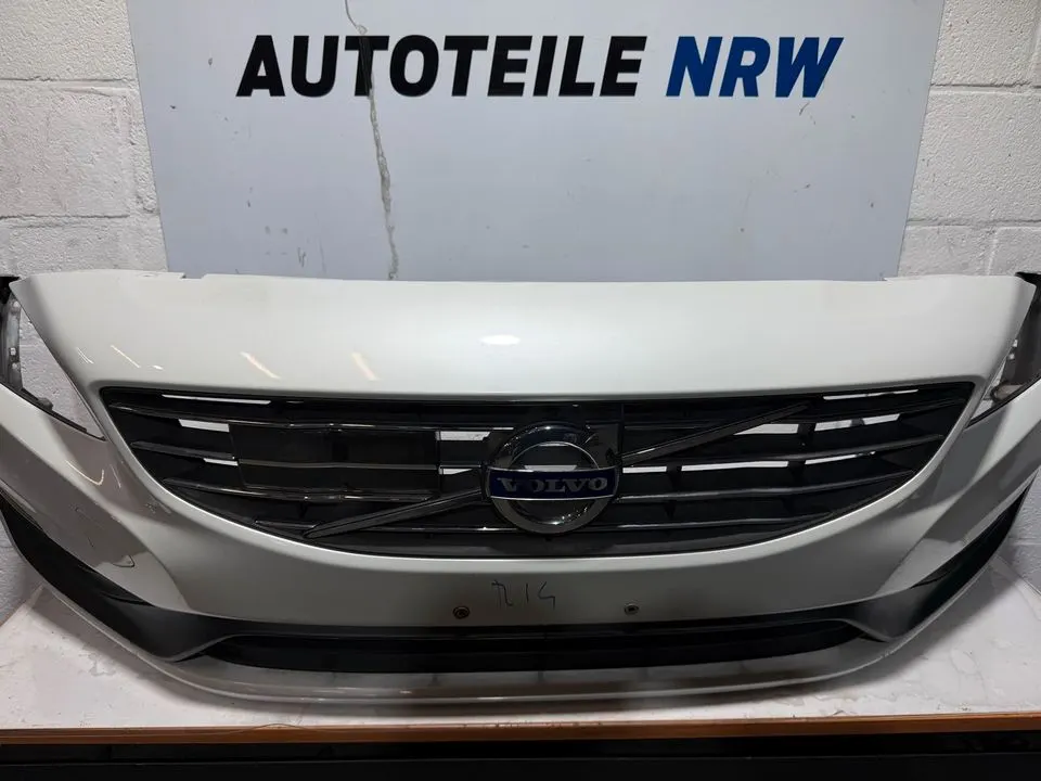Volvo V60 Facelift Frontschürze Stoßfänger Stoßstange Vorne 707 – Bild 3