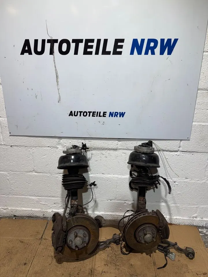 Mercedes CLS C218 X218 Achsschenkel Airmatic Stoßdämpfer – Bild 1
