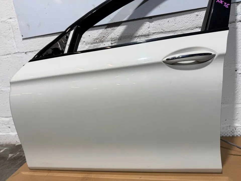 BMW 5er F10 F11 Fahrertür Tür Vorne Links Komplett 300 ALPINWEISS – Bild 8