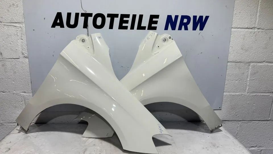 Mercedes B-Klasse W246 W242 Kotflügel Vorne Links Rechts 650 – Bild 1