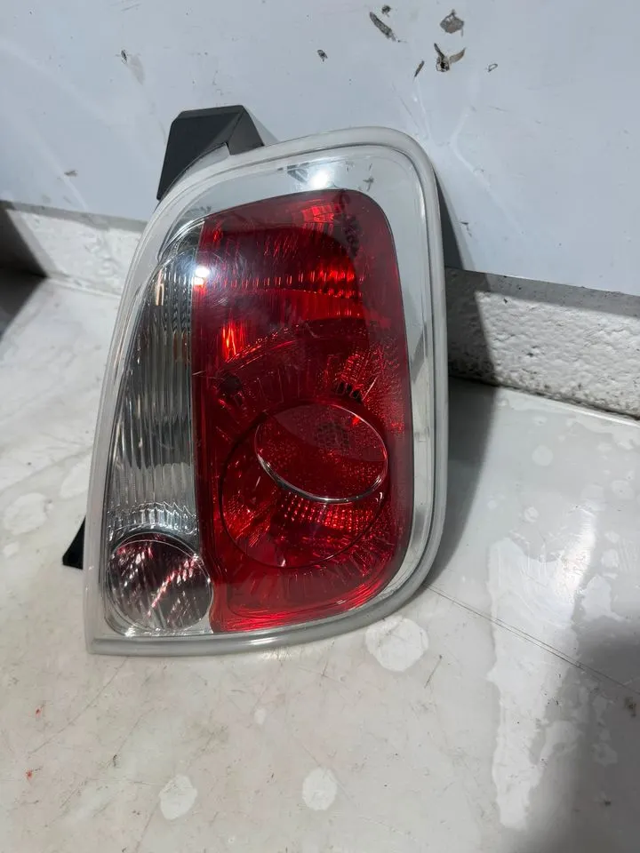 Fiat 500 312 Heckleuchte Rückleuchte Leuchte Hinten Links Rechts – Bild 6