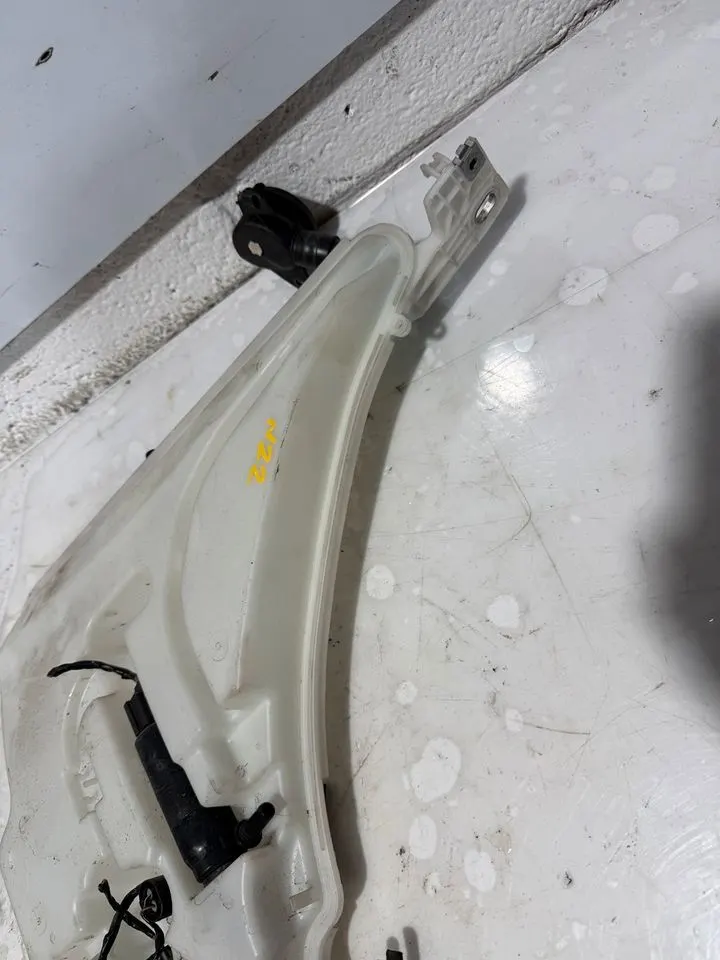 BMW 1er 3er F20 F31 Wasserbehälter Wischwasser Behälter 7241676 – Bild 8