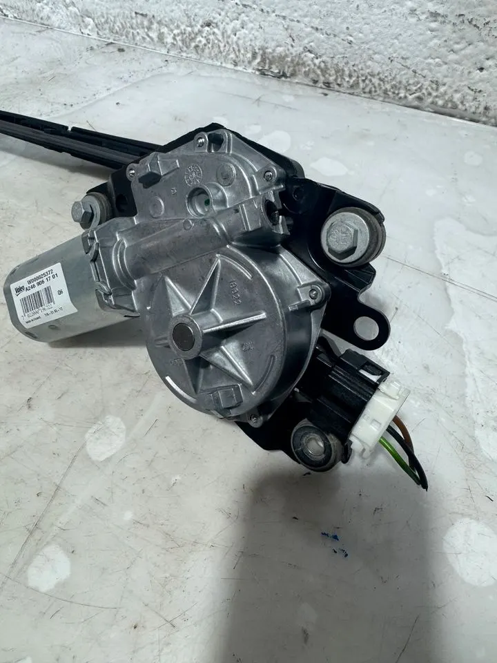 Mercedes W246 W242 Heckwischer Wischer Motor Hinten A2469061701 – Bild 4