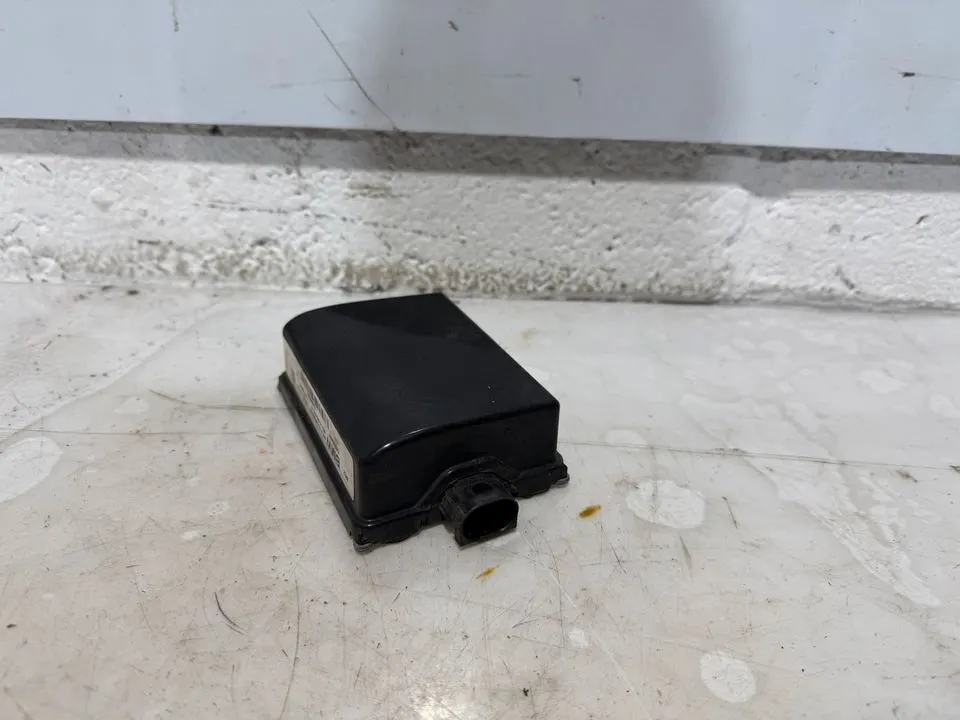BMW 5er F10 F11 ACC Radarsensor Abstandsensor Vorne 6869000 – Bild 2