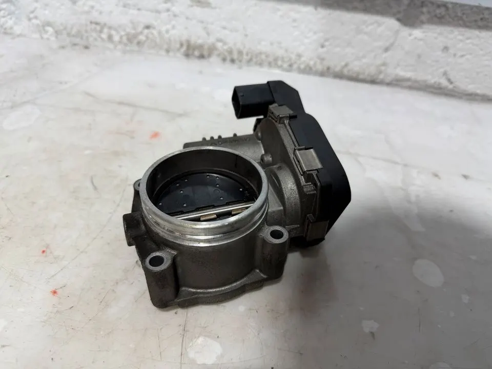 BMW 1er 3er E87 E90 E91 E92 E93 N43 Drosselklappe 7561066 – Bild 6