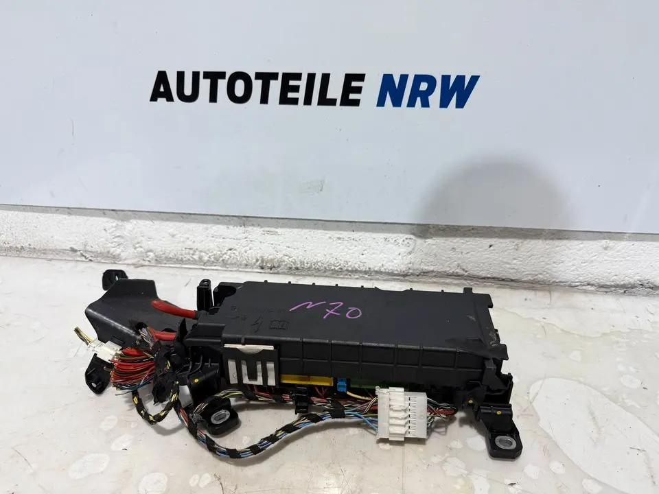Mercedes W246 W176 Sicherungskasten A2465400140 A2469066600 – Bild 1