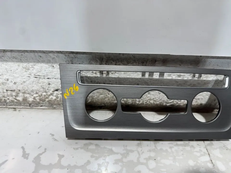 VW Golf 7 VII Klimablende Verkleidung Heizregler 5G1863042 – Bild 4