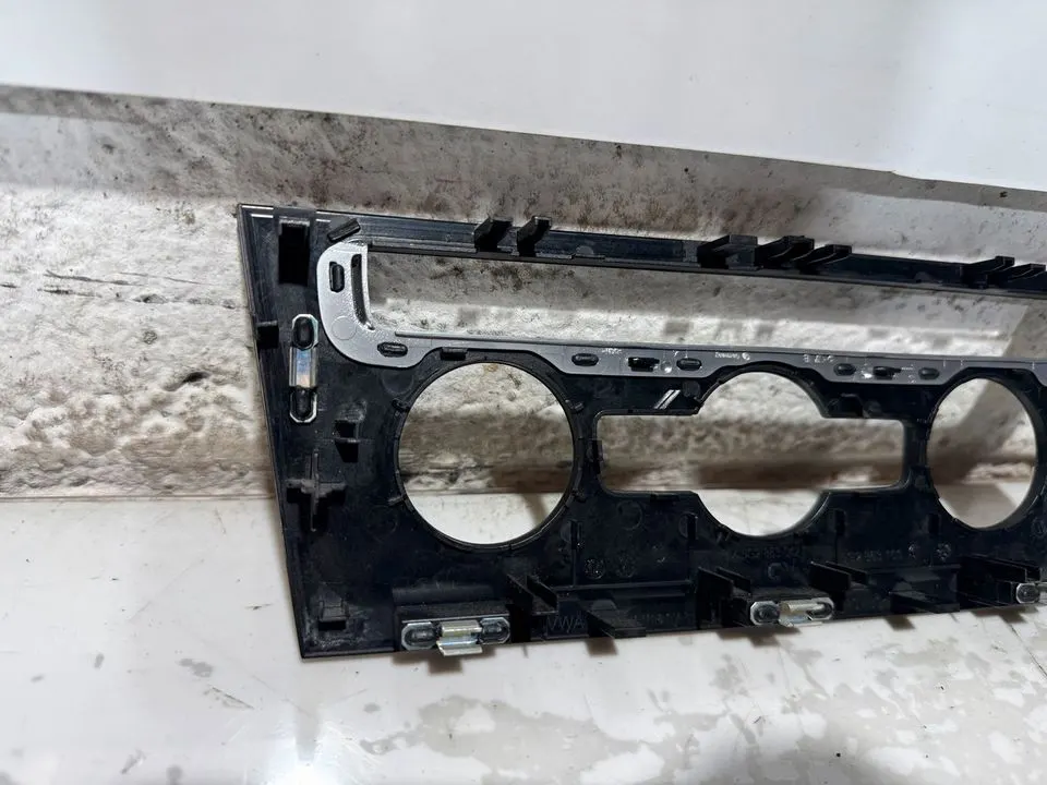 VW Golf 7 VII Klimablende Verkleidung Heizregler 5G1863042 – Bild 8