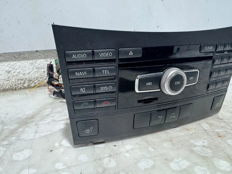 Mercedes E-Klasse W212 S212 Head Unit Steuergerät A2129006613 – Bild 3