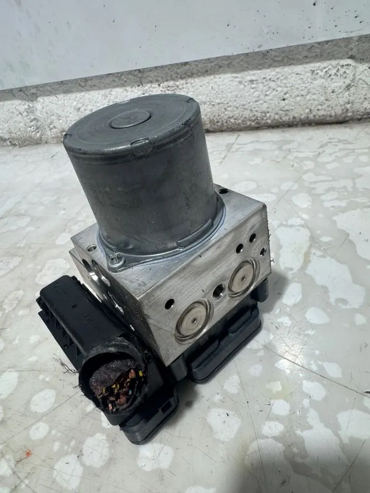 BMW 5er F10 F11 ABS DSC Steuergerät Hydraulikblock 6853400 – Bild 7