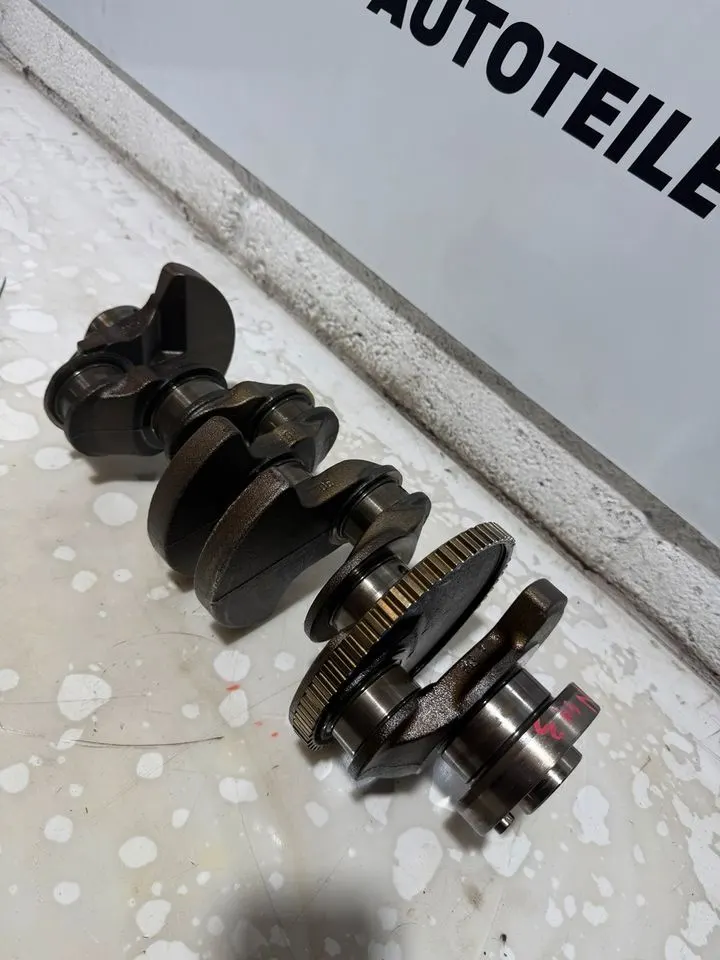 BMW 1er 3er E87 E81 E90 E91 E92 E93 Kurbelwelle 7516040 – Bild 5