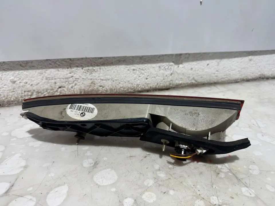 BMW 7er E65 E66 Heckleuchte Rückleuchte Hinten 8379689 8379690 – Bild 8