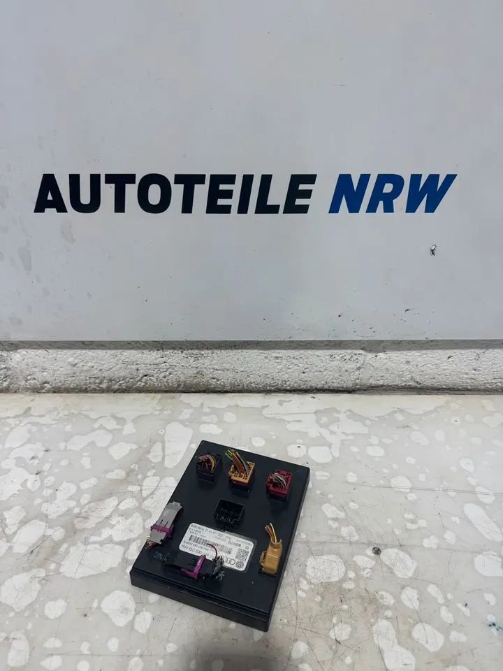 Audi A4 A5 8T B8 8K BCM Bordnetz Steuergerät Modul 8K0907063DG – Bild 1