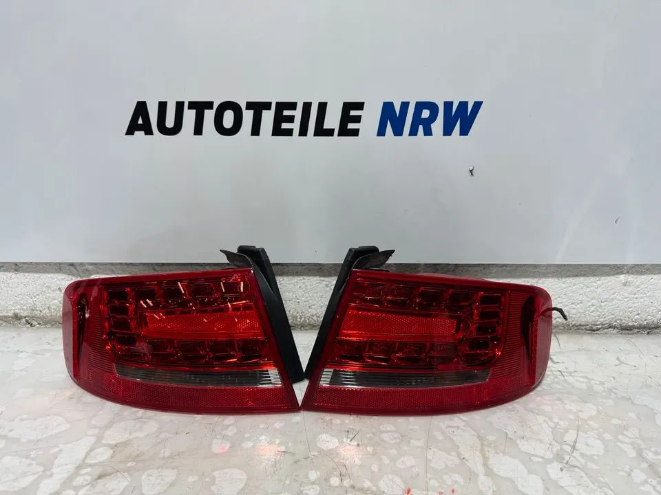 Audi A4 B8 8K Limousine LED Heckleuchte Rückleuchte Hinten – Bild 1