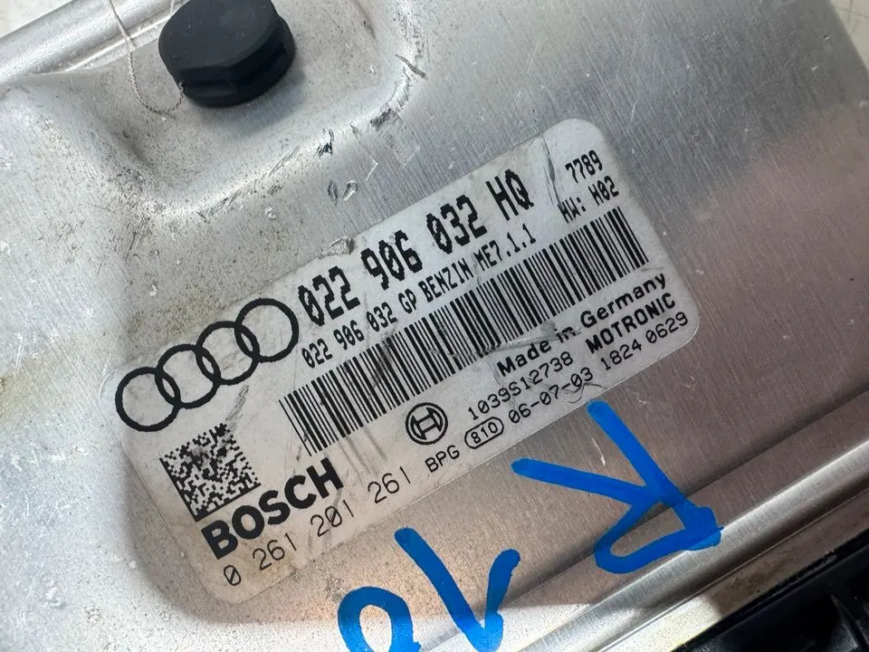 Audi A3 8P 3.2 FSI Motorsteuergerät Steuergerät 022906032HQ – Bild 6