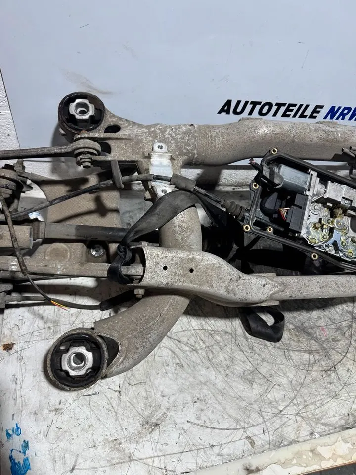 BMW 7er E65 E66 Hinterachse Achsträger Achse Hinten 6779789 – Bild 4