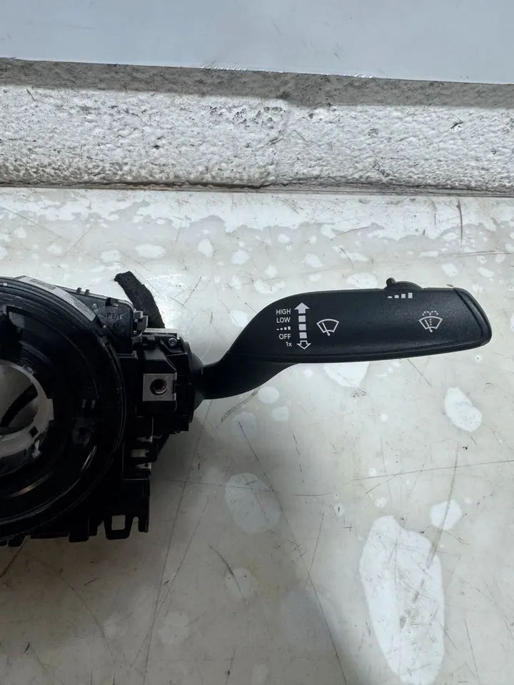 Audi A3 8V Lenkstock Schleifring 8V0953521GR 8V0953502AD – Bild 3
