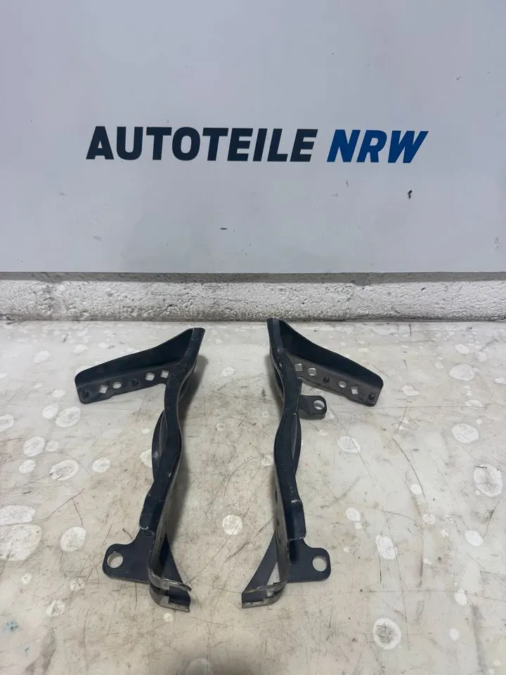 Audi TT 8J Strebe Kotflügel Halter Träger 8J0821135 8J0821136 – Bild 1